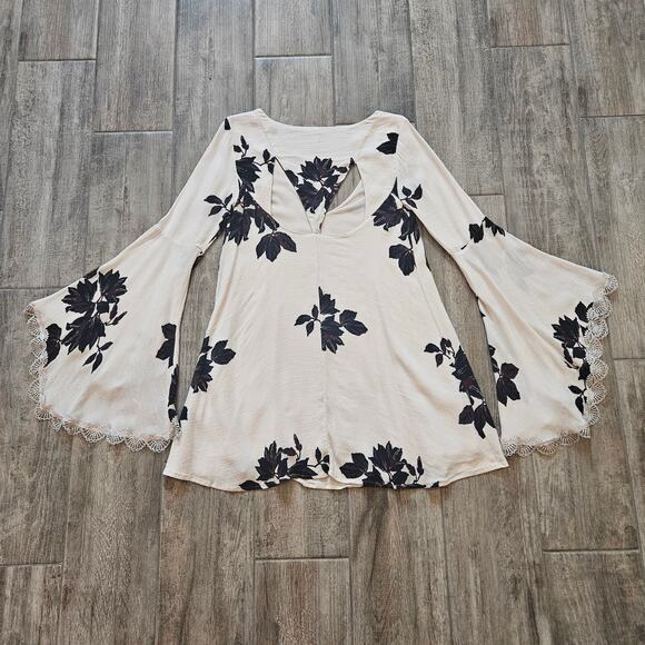 Free People Wanderer Mini Dress Womens Size S Ivory Combo Bell Sleeve Cut Out - Picture 10 of 16